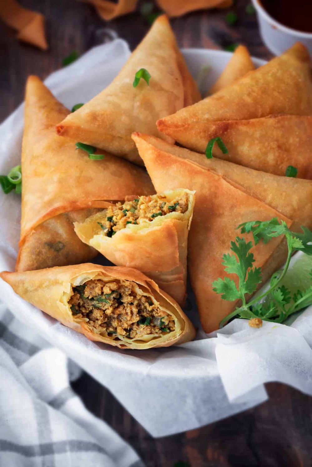 Samosa: Pastri Goreng Renyah dengan Isian Rempah yang Gurih