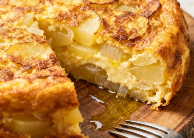 Tortilla Española: Rahasia Omelet Kentang Khas Spanyol