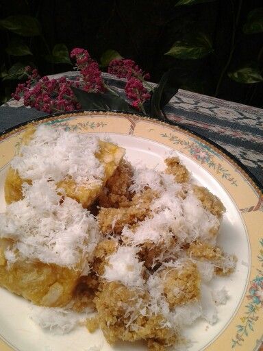 Getuk Tiwul: Sepotong Cerita dari Desa yang Penuh Makna